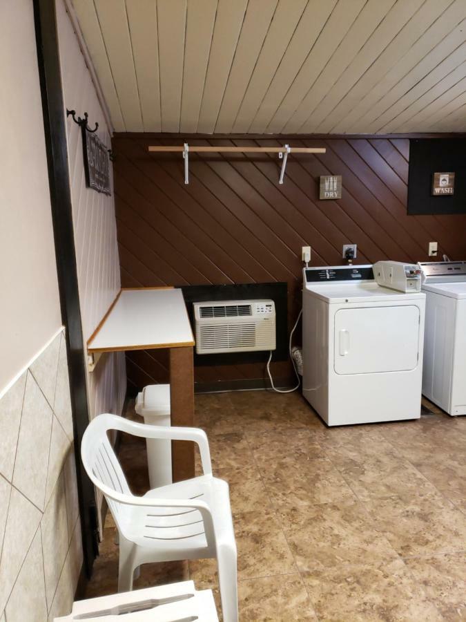 Super 8 By Wyndham North Platte Motel Dış mekan fotoğraf